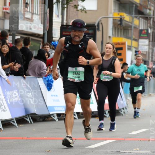 21.09.2025 - PSD Bank Halbmarathon Strokosch-Dieckow http://msf.ph/oto/8947877 21.09.2025 12:29:09 Ziel 1652, 3426, 3527, 3633, 3880, 3981 meine-sportfotos.de
