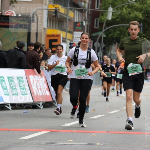 21.09.2025 - PSD Bank Halbmarathon Strokosch-Dieckow http://msf.ph/oto/8947895 21.09.2025 12:29:23 Ziel 1389, 1766, 3012, 3426, 3606, 3779, 3783 meine-sportfotos.de