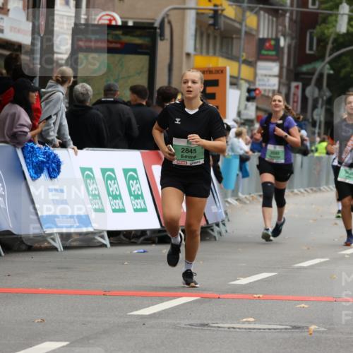 21.09.2025 - PSD Bank Halbmarathon Strokosch-Dieckow http://msf.ph/oto/8947900 21.09.2025 12:29:32 Ziel 1389, 2845, 3012, 3592, 3606, 3625, 3779, 3783 meine-sportfotos.de