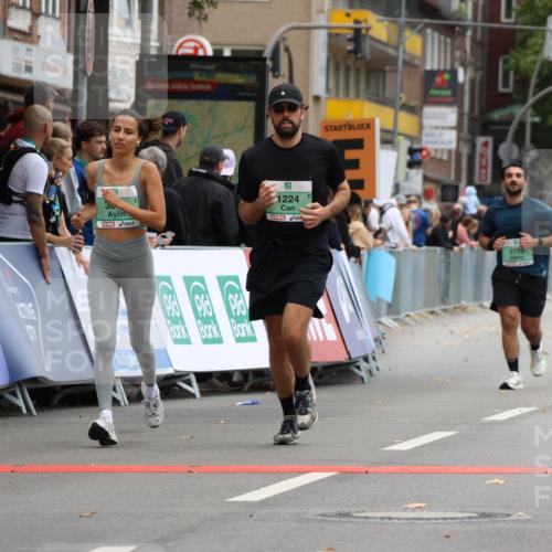 21.09.2025 - PSD Bank Halbmarathon Strokosch-Dieckow http://msf.ph/oto/8948000 21.09.2025 12:31:01 Ziel 1224, 2948, 3581, 3730, 3827 meine-sportfotos.de