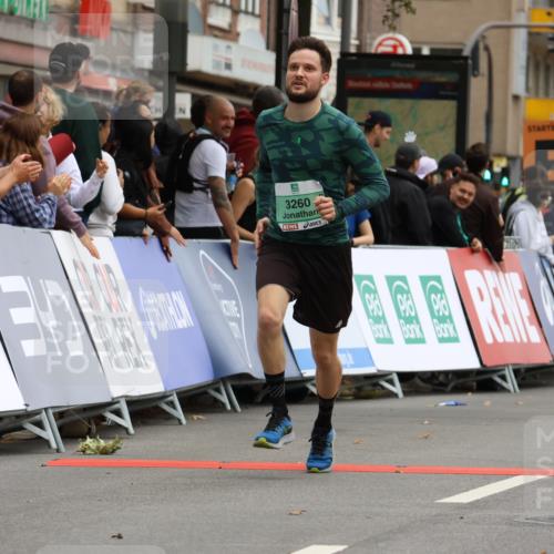 21.09.2025 - PSD Bank Halbmarathon Strokosch-Dieckow http://msf.ph/oto/8948021 21.09.2025 12:31:18 Ziel 2773, 3260 meine-sportfotos.de