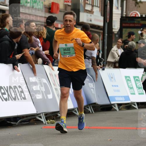 21.09.2025 - PSD Bank Halbmarathon Strokosch-Dieckow http://msf.ph/oto/8948074 21.09.2025 12:32:42 Ziel 3379, 3532, 3660 meine-sportfotos.de