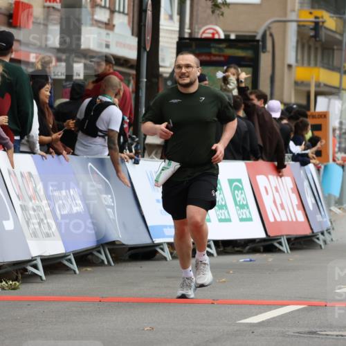 21.09.2025 - PSD Bank Halbmarathon Strokosch-Dieckow http://msf.ph/oto/8948077 21.09.2025 12:32:43 Ziel 3379, 3532, 3660 meine-sportfotos.de