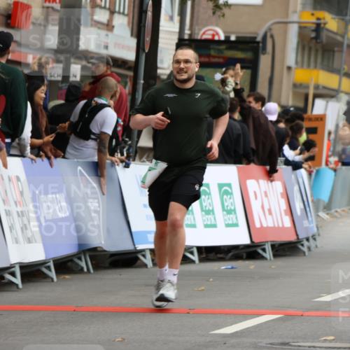 21.09.2025 - PSD Bank Halbmarathon Strokosch-Dieckow http://msf.ph/oto/8948078 21.09.2025 12:32:43 Ziel 3379, 3532, 3660 meine-sportfotos.de