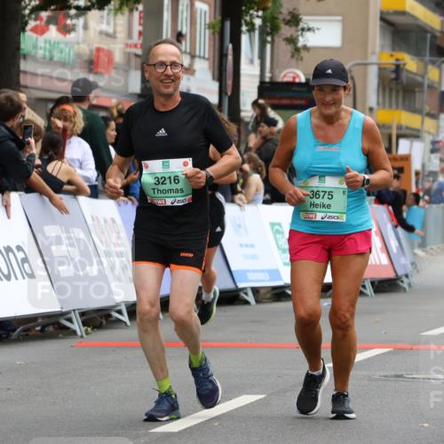 21.09.2025 - PSD Bank Halbmarathon Strokosch-Dieckow http://msf.ph/oto/8948143 21.09.2025 12:34:42 Ziel 1417, 1762, 3216, 3675 meine-sportfotos.de