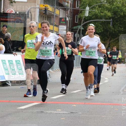 21.09.2025 - PSD Bank Halbmarathon Strokosch-Dieckow http://msf.ph/oto/8948172 21.09.2025 12:35:17 Ziel 1278, 1279, 1341, 2647, 3322, 3442, 3508, 3883 meine-sportfotos.de