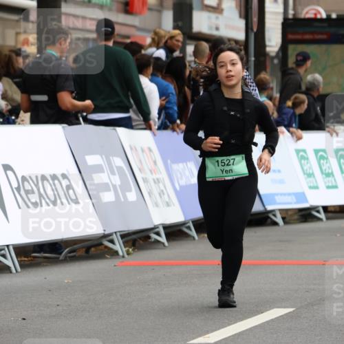 21.09.2025 - PSD Bank Halbmarathon Strokosch-Dieckow http://msf.ph/oto/8948209 21.09.2025 12:36:04 Ziel 1527 meine-sportfotos.de