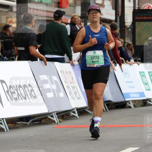 21.09.2025 - PSD Bank Halbmarathon Strokosch-Dieckow http://msf.ph/oto/8948222 21.09.2025 12:36:30 Ziel 2802, 2807, 3721, 3772 meine-sportfotos.de