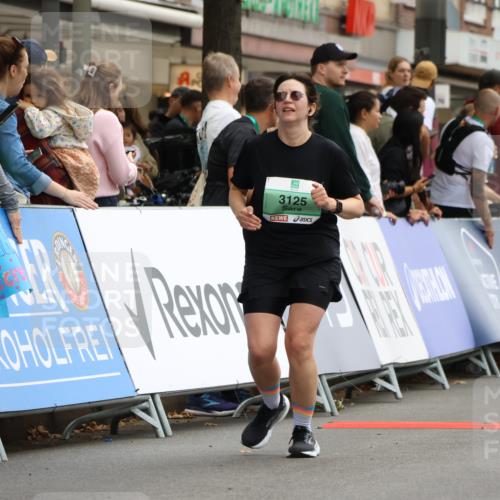 21.09.2025 - PSD Bank Halbmarathon Strokosch-Dieckow http://msf.ph/oto/8948245 21.09.2025 12:36:49 Ziel 3035, 3125, 4012 meine-sportfotos.de