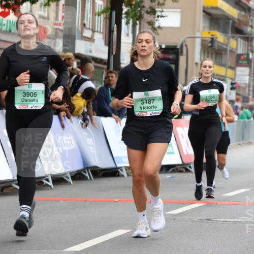 21.09.2025 - PSD Bank Halbmarathon Strokosch-Dieckow http://msf.ph/oto/8948329 21.09.2025 12:38:12 Ziel 1156, 3211, 3212, 3487, 3543, 3703, 3799, 3818, 3865, 3905 meine-sportfotos.de