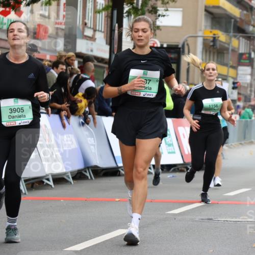 21.09.2025 - PSD Bank Halbmarathon Strokosch-Dieckow http://msf.ph/oto/8948332 21.09.2025 12:38:12 Ziel 1156, 3211, 3212, 3487, 3543, 3703, 3799, 3818, 3865, 3905 meine-sportfotos.de