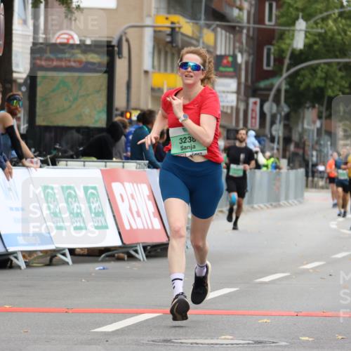 21.09.2025 - PSD Bank Halbmarathon Strokosch-Dieckow http://msf.ph/oto/8948359 21.09.2025 12:39:04 Ziel 3238, 3280, 3365 meine-sportfotos.de