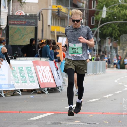 21.09.2025 - PSD Bank Halbmarathon Strokosch-Dieckow http://msf.ph/oto/8948390 21.09.2025 12:39:32 Ziel 2709, 2765, 3566, 3622, 3623 meine-sportfotos.de