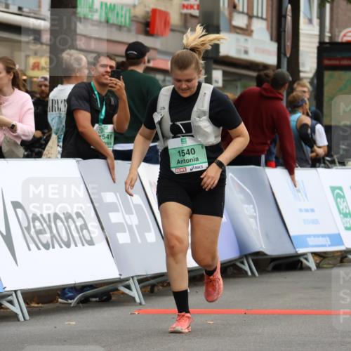 21.09.2025 - PSD Bank Halbmarathon Strokosch-Dieckow http://msf.ph/oto/8948440 21.09.2025 12:40:58 Ziel 1293, 1540, 3459 meine-sportfotos.de