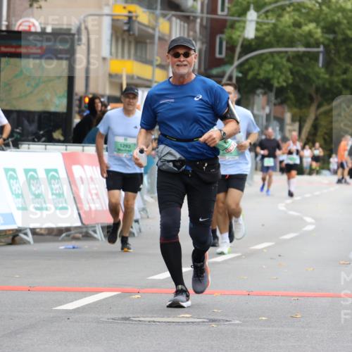 21.09.2025 - PSD Bank Halbmarathon Strokosch-Dieckow http://msf.ph/oto/8948448 21.09.2025 12:41:00 Ziel 1291, 1293, 1540, 3459, 3676 meine-sportfotos.de