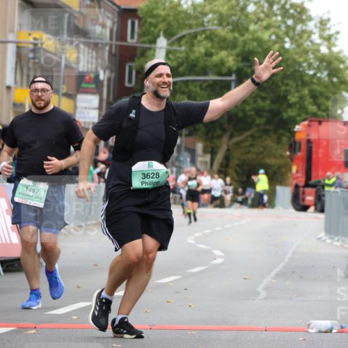21.09.2025 - PSD Bank Halbmarathon Strokosch-Dieckow http://msf.ph/oto/8948485 21.09.2025 12:41:27 Ziel 1352, 1497, 3628 meine-sportfotos.de