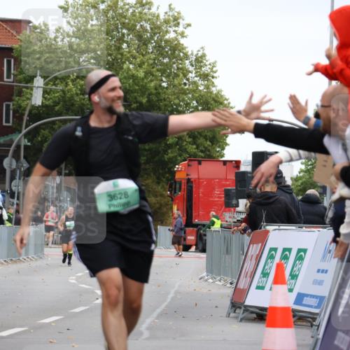 21.09.2025 - PSD Bank Halbmarathon Strokosch-Dieckow http://msf.ph/oto/8948490 21.09.2025 12:41:28 Ziel 1352, 1497, 3628 meine-sportfotos.de