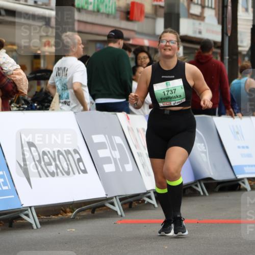 21.09.2025 - PSD Bank Halbmarathon Strokosch-Dieckow http://msf.ph/oto/8948512 21.09.2025 12:41:52 Ziel 1737 meine-sportfotos.de