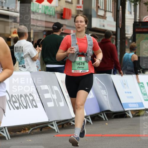 21.09.2025 - PSD Bank Halbmarathon Strokosch-Dieckow http://msf.ph/oto/8948520 21.09.2025 12:42:11 Ziel 1676, 3864 meine-sportfotos.de