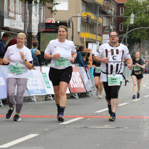 21.09.2025 - PSD Bank Halbmarathon Strokosch-Dieckow http://msf.ph/oto/8948531 21.09.2025 12:42:22 Ziel 3241, 3381, 3495, 3702 meine-sportfotos.de