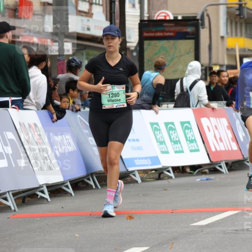21.09.2025 - PSD Bank Halbmarathon Strokosch-Dieckow http://msf.ph/oto/8948800 21.09.2025 12:47:52 Ziel 1280, 1974, 3579 meine-sportfotos.de