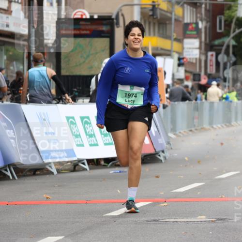 21.09.2025 - PSD Bank Halbmarathon Strokosch-Dieckow http://msf.ph/oto/8948801 21.09.2025 12:47:53 Ziel 1280, 1974, 3579 meine-sportfotos.de
