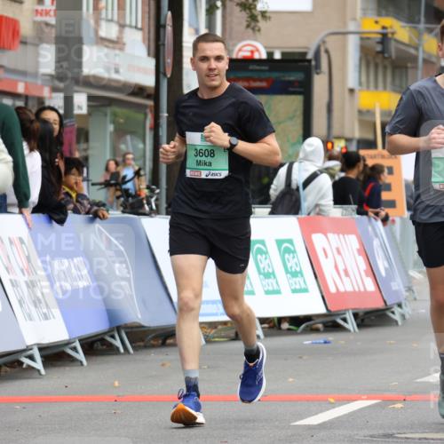 21.09.2025 - PSD Bank Halbmarathon Strokosch-Dieckow http://msf.ph/oto/8948834 21.09.2025 12:48:58 Ziel 3452, 3608, 3707 meine-sportfotos.de