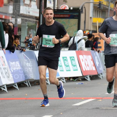 21.09.2025 - PSD Bank Halbmarathon Strokosch-Dieckow http://msf.ph/oto/8948836 21.09.2025 12:48:58 Ziel 3452, 3608, 3707 meine-sportfotos.de