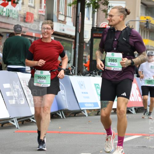 21.09.2025 - PSD Bank Halbmarathon Strokosch-Dieckow http://msf.ph/oto/8948875 21.09.2025 12:49:45 Ziel 1865, 3303, 3985, 3992, 4060 meine-sportfotos.de