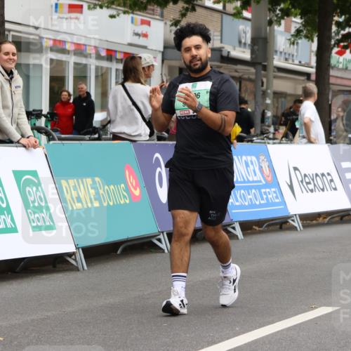21.09.2025 - PSD Bank Halbmarathon Strokosch-Dieckow http://msf.ph/oto/8948927 21.09.2025 12:51:12 Ziel 2206 meine-sportfotos.de