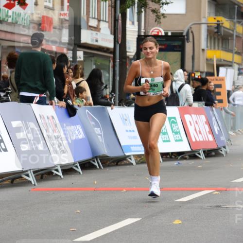 21.09.2025 - PSD Bank Halbmarathon Strokosch-Dieckow http://msf.ph/oto/8948947 21.09.2025 12:51:41 Ziel 1340, 1381, 3891 meine-sportfotos.de
