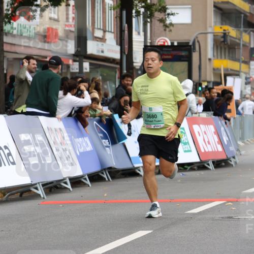 21.09.2025 - PSD Bank Halbmarathon Strokosch-Dieckow http://msf.ph/oto/8949025 21.09.2025 12:53:50 Ziel 3680 meine-sportfotos.de
