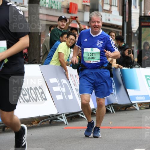 21.09.2025 - PSD Bank Halbmarathon Strokosch-Dieckow http://msf.ph/oto/8949039 21.09.2025 12:54:25 Ziel 1274, 3341, 3764, 3804, 3805 meine-sportfotos.de