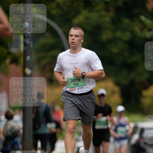 21.09.2025 - PSD Bank Halbmarathon Patografie http://msf.ph/oto/8949073 21.09.2025 09:56:42 Laufen 2076 meine-sportfotos.de