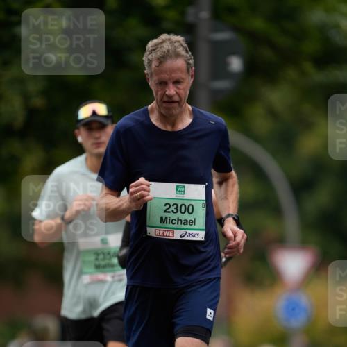 21.09.2025 - PSD Bank Halbmarathon Patografie http://msf.ph/oto/8949146 21.09.2025 10:14:11 Laufen 2354, 2300 meine-sportfotos.de