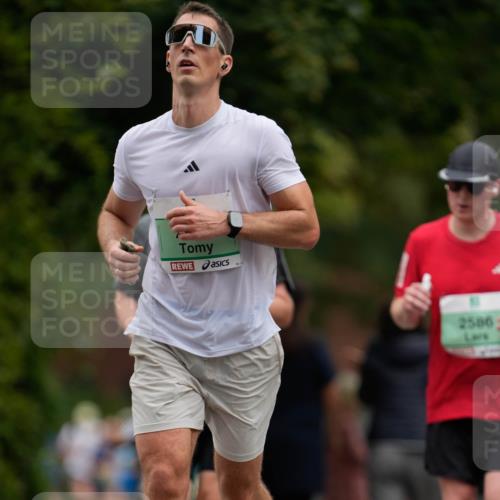 21.09.2025 - PSD Bank Halbmarathon Patografie http://msf.ph/oto/8949173 21.09.2025 10:17:10 Laufen 2586 meine-sportfotos.de