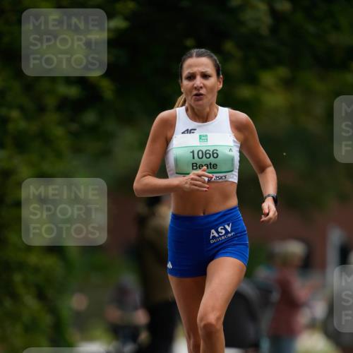 21.09.2025 - PSD Bank Halbmarathon Patografie http://msf.ph/oto/8949227 21.09.2025 09:57:03 Laufen 46, 1066 meine-sportfotos.de