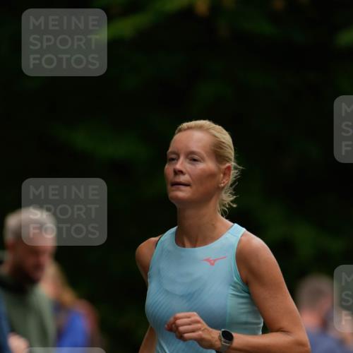 21.09.2025 - PSD Bank Halbmarathon Patografie http://msf.ph/oto/8949236 21.09.2025 10:00:54 Laufen 1996 meine-sportfotos.de