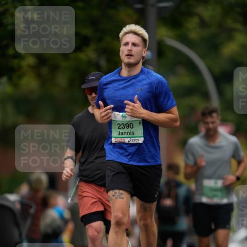 21.09.2025 - PSD Bank Halbmarathon Patografie http://msf.ph/oto/8949262 21.09.2025 10:05:21 Laufen 2390 meine-sportfotos.de
