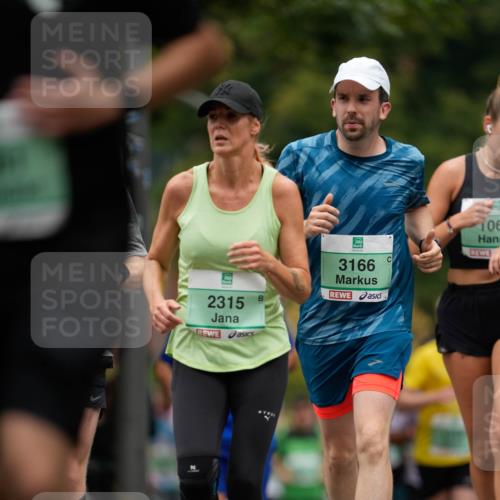 21.09.2025 - PSD Bank Halbmarathon Patografie http://msf.ph/oto/8949354 21.09.2025 10:19:04 Laufen 2315, 3166, 106 meine-sportfotos.de