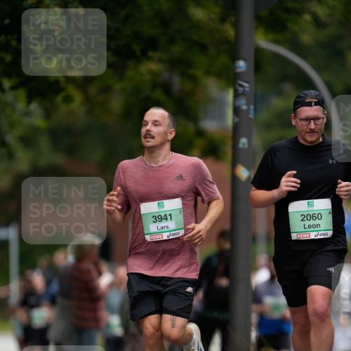 21.09.2025 - PSD Bank Halbmarathon Patografie http://msf.ph/oto/8949491 21.09.2025 10:11:51 Laufen 3941, 2060 meine-sportfotos.de