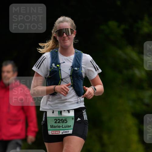 21.09.2025 - PSD Bank Halbmarathon Patografie http://msf.ph/oto/8949494 21.09.2025 10:12:29 Laufen 2295 meine-sportfotos.de