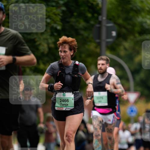 21.09.2025 - PSD Bank Halbmarathon Patografie http://msf.ph/oto/8949546 21.09.2025 10:19:53 Laufen 2466, 3375 meine-sportfotos.de
