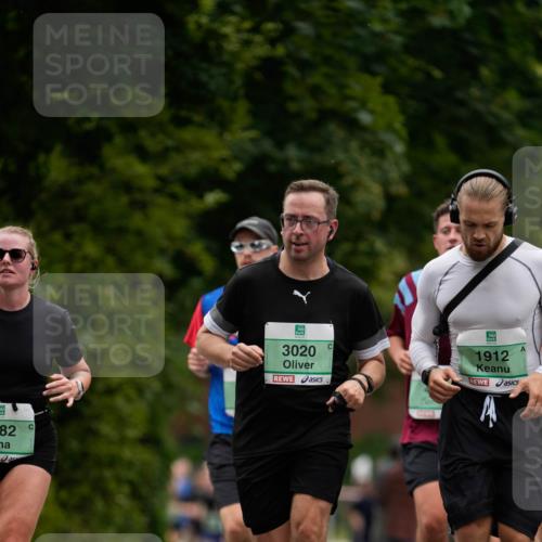 21.09.2025 - PSD Bank Halbmarathon Patografie http://msf.ph/oto/8949559 21.09.2025 10:20:54 Laufen 82, 3020, 1912 meine-sportfotos.de