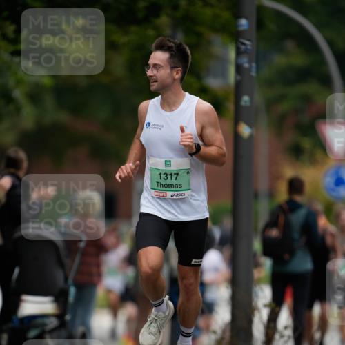 21.09.2025 - PSD Bank Halbmarathon Patografie http://msf.ph/oto/8949600 21.09.2025 09:57:47 Laufen 1317 meine-sportfotos.de