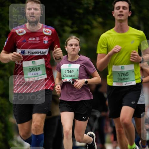 21.09.2025 - PSD Bank Halbmarathon Patografie http://msf.ph/oto/8949636 21.09.2025 10:05:00 Laufen 1349, 3918, 1765 meine-sportfotos.de