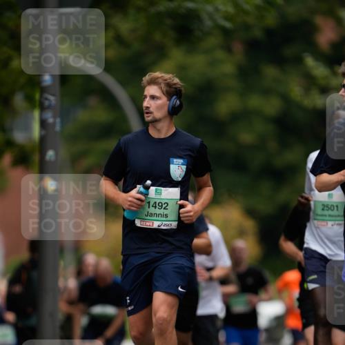 21.09.2025 - PSD Bank Halbmarathon Patografie http://msf.ph/oto/8949655 21.09.2025 10:08:04 Laufen 1492, 25, 2501 meine-sportfotos.de