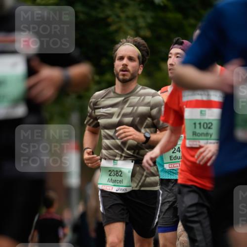 21.09.2025 - PSD Bank Halbmarathon Patografie http://msf.ph/oto/8949691 21.09.2025 10:13:30 Laufen 2382, 1102, 24 meine-sportfotos.de