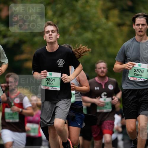 21.09.2025 - PSD Bank Halbmarathon Patografie http://msf.ph/oto/8949713 21.09.2025 10:16:33 Laufen 2861, 2876 meine-sportfotos.de