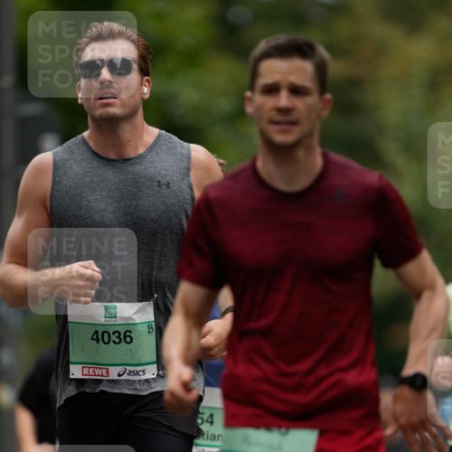 21.09.2025 - PSD Bank Halbmarathon Patografie http://msf.ph/oto/8949716 21.09.2025 10:17:38 Laufen 4036, 54 meine-sportfotos.de